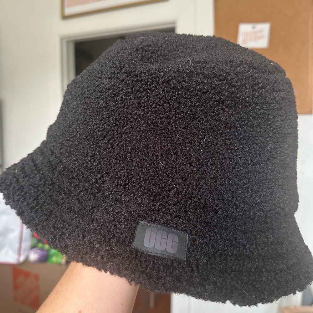 Ugg fuzzy bucket hat
